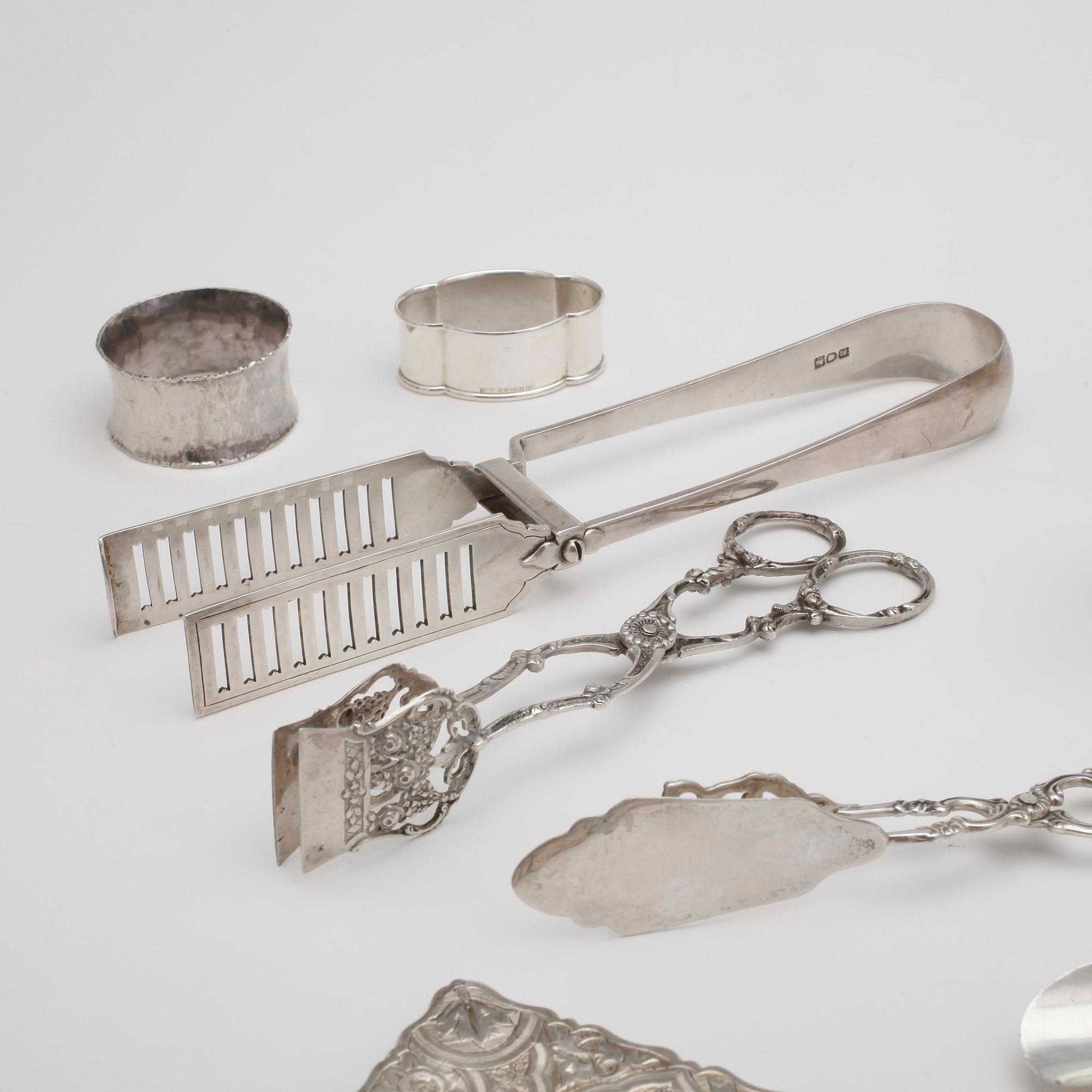 PARTI SILVER, 19 delar, tot vikt 845 gram (inkl. benskaft), bl. a GAB, 1969.