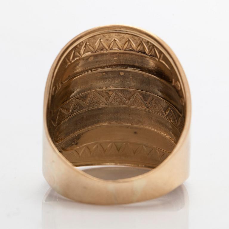 Kalevala Koru, a "Ring from Perniö", 14K gold, Helsinki 2000.