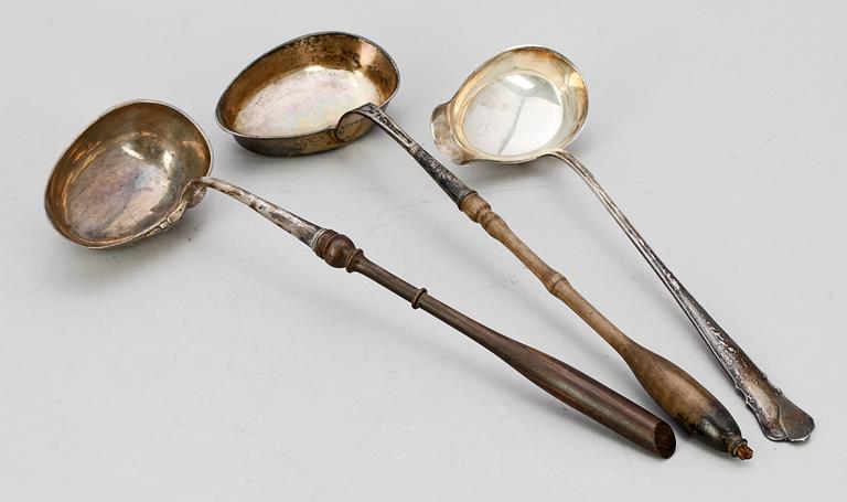 SOPPSLEVAR, 3 st, silver, bla Peter Pihl, Västervik 1801.