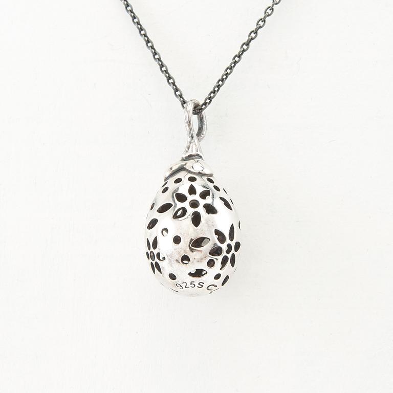 Ole Lynggaard, "Blonde" necklace in silver with oxidised chain, designed by Charlotte Lynggaard.