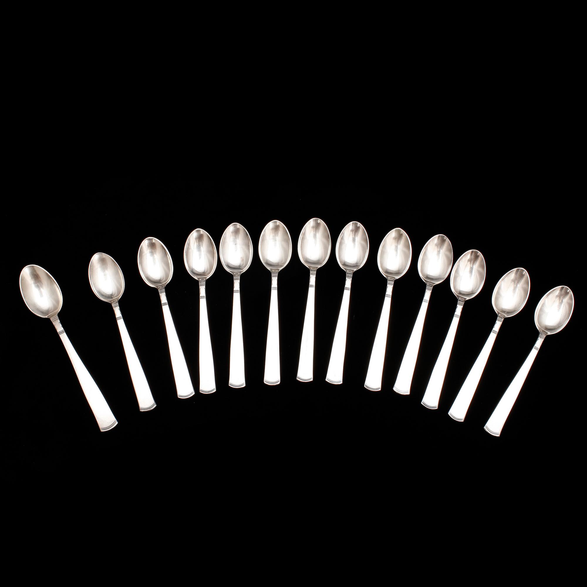 BESTICKSERVIS, 102 delar, silver, "Rosenholm", GAB, Stockholm, bland annat 1976. Vikt ca 2177g.
