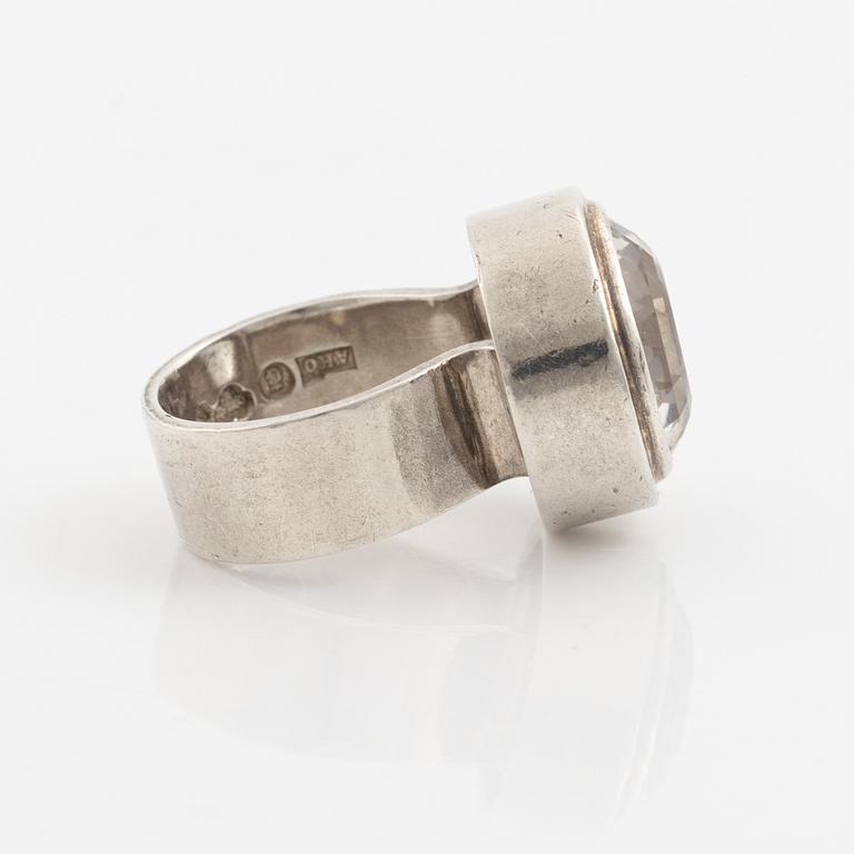 Anders Högberg, Ring, sterlingsilver med bergkristall.