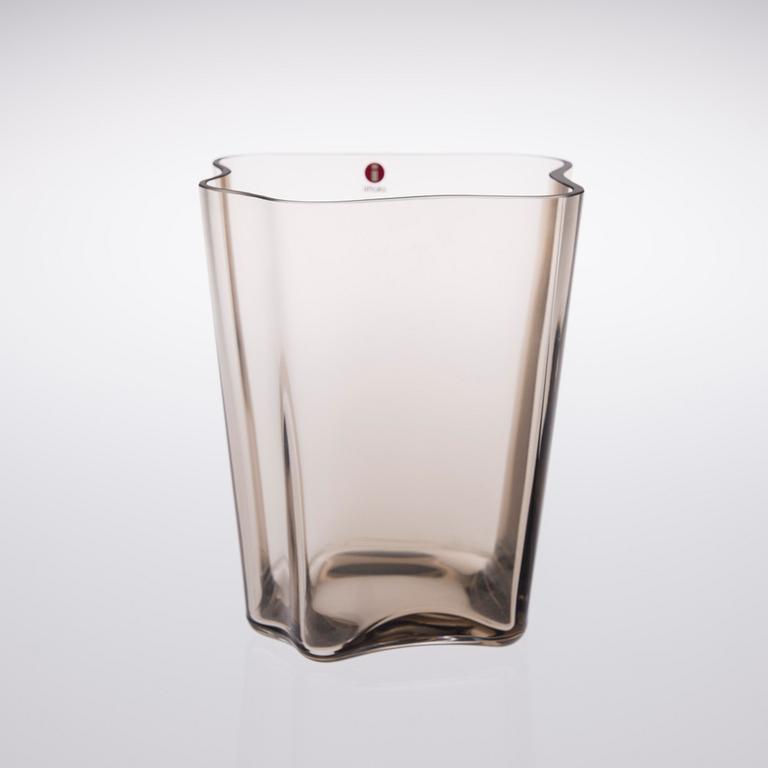 VAS, glas, märkt Alvar Aalto Iittala.
