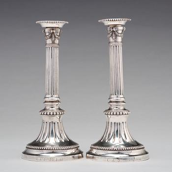 Johan Abraham Hallard, ljusstakar, ett par, silver, Stockholm 1794. Gustavianska.