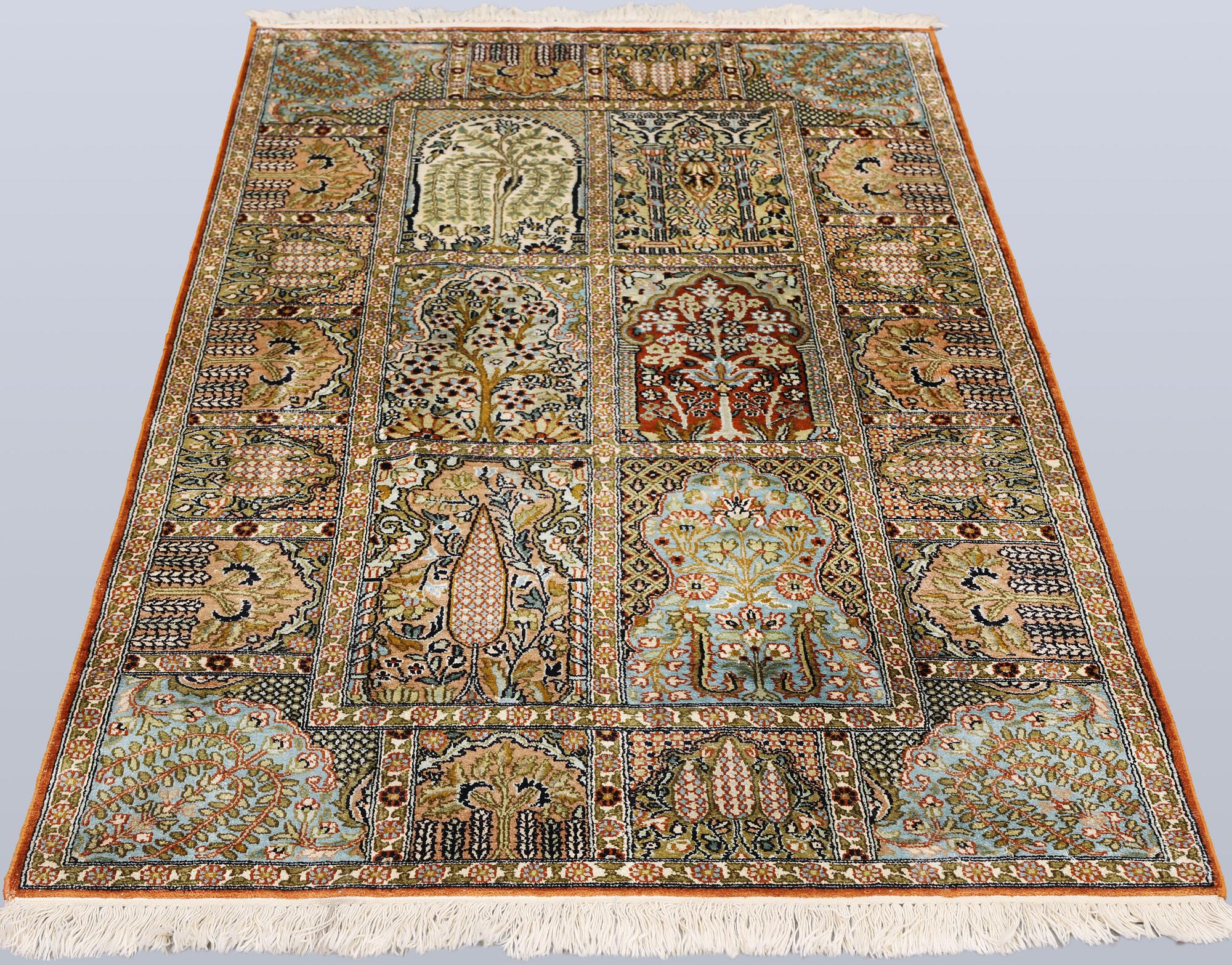 Matta, silke, Kashmir, ca 153 x 92 cm.