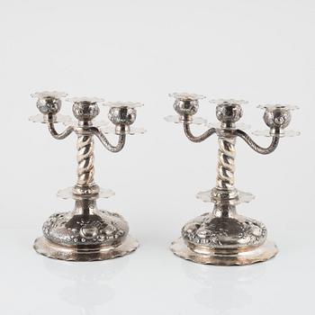Kandelabrar, ett par, silver, barockstil, CG Hallberg, Stockholm, 1928.