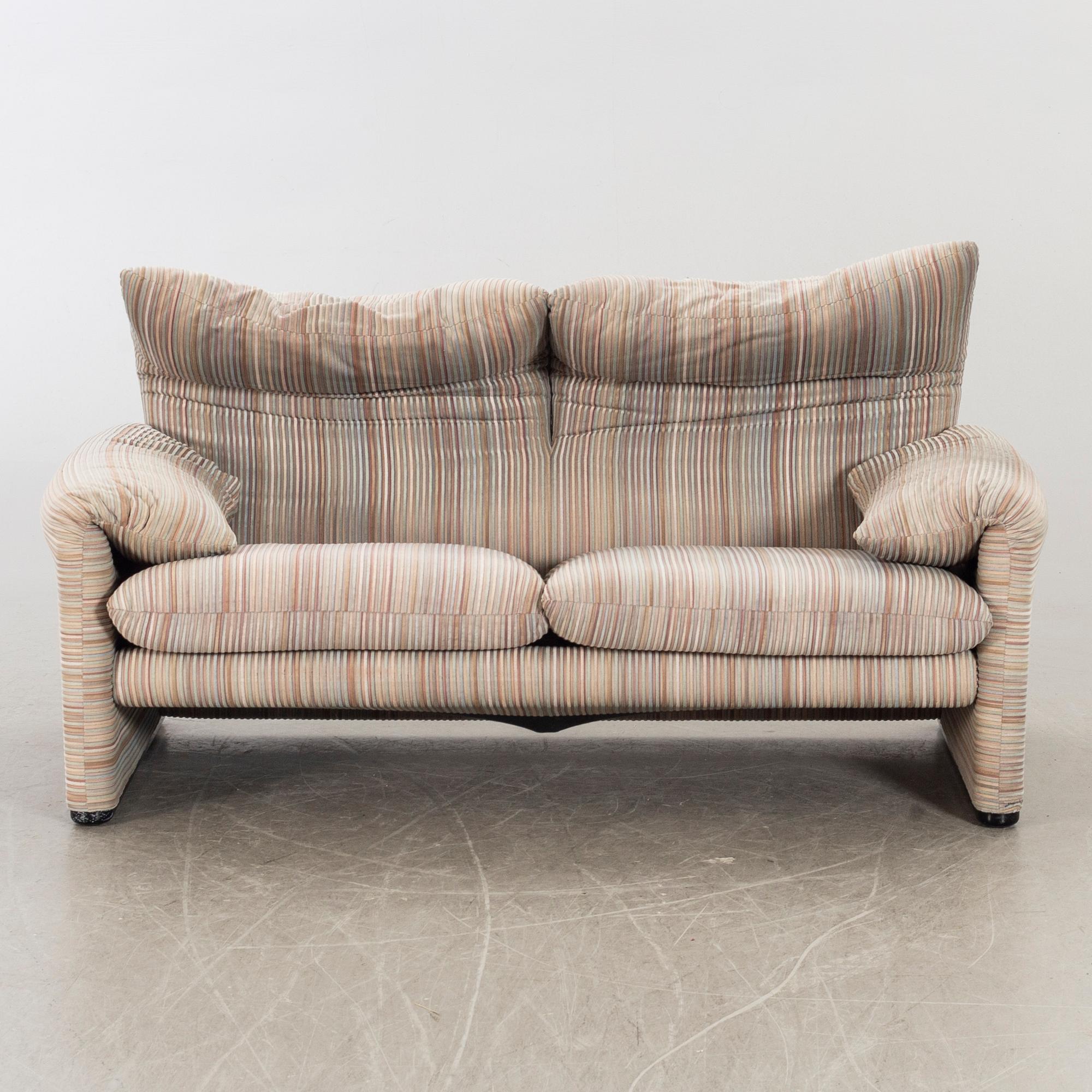 VICO MAGISTRETTI, soffa "Maralunga"för Cassina 1900-talets senare del.