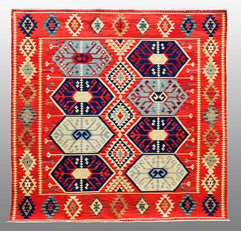 RUG, Kelim Shiraz, ca 240 x 240 cm.