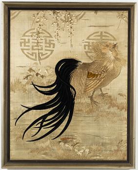 Sidenbroderier, två stycken, Kina, 1900-talets första hälft.