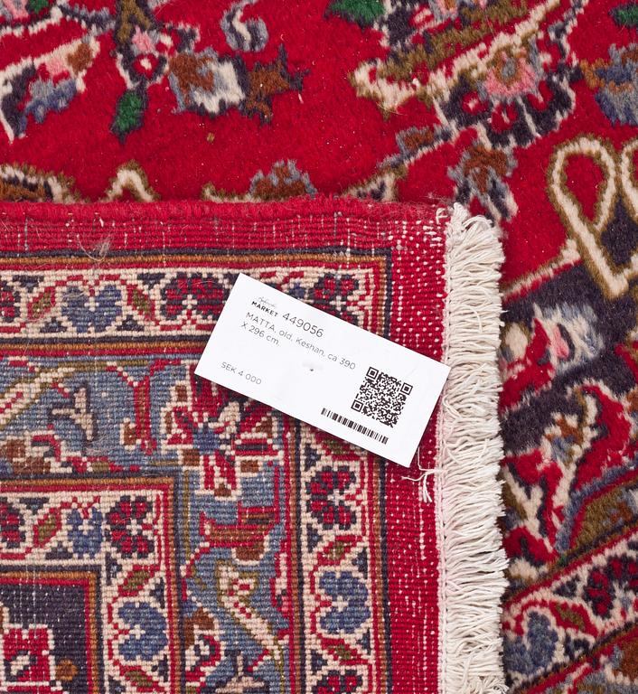 MATTA, old, Keshan, ca 390 X 296 cm.