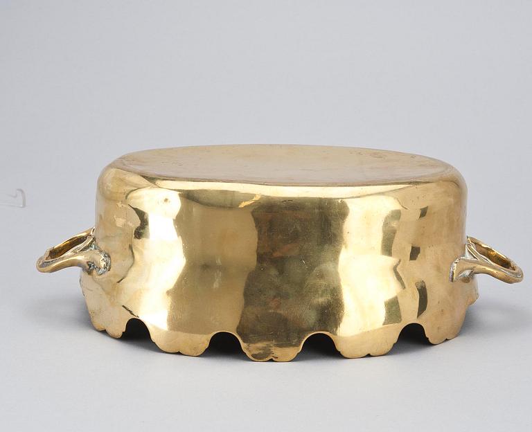 SKÖLJSKÅL, mässing, rokoko, 1700/1800-tal.