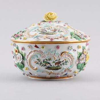 LOCKSKÅL, porslin, Meissen, 1800-/1900-tal.