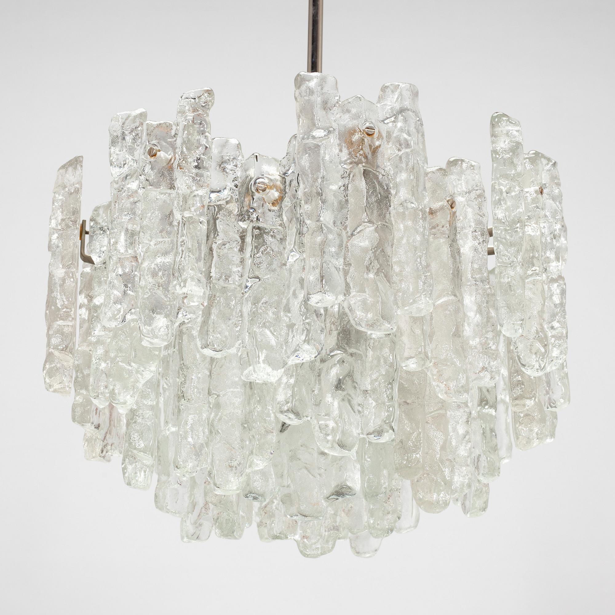 Kattovalaisin, "Ice block chandelier", J.T Design, Kalmar, Itävalta 1960-luku.