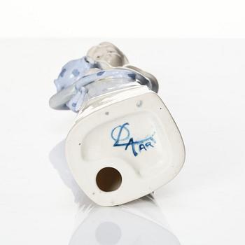 Ola Niklasson, Två kvinnor med prickiga bläckfiskar.