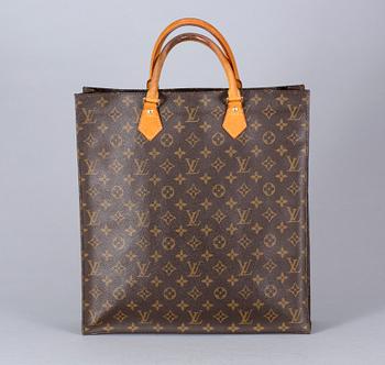 VÄSKA, "Sac Plat", Louis Vuitton.