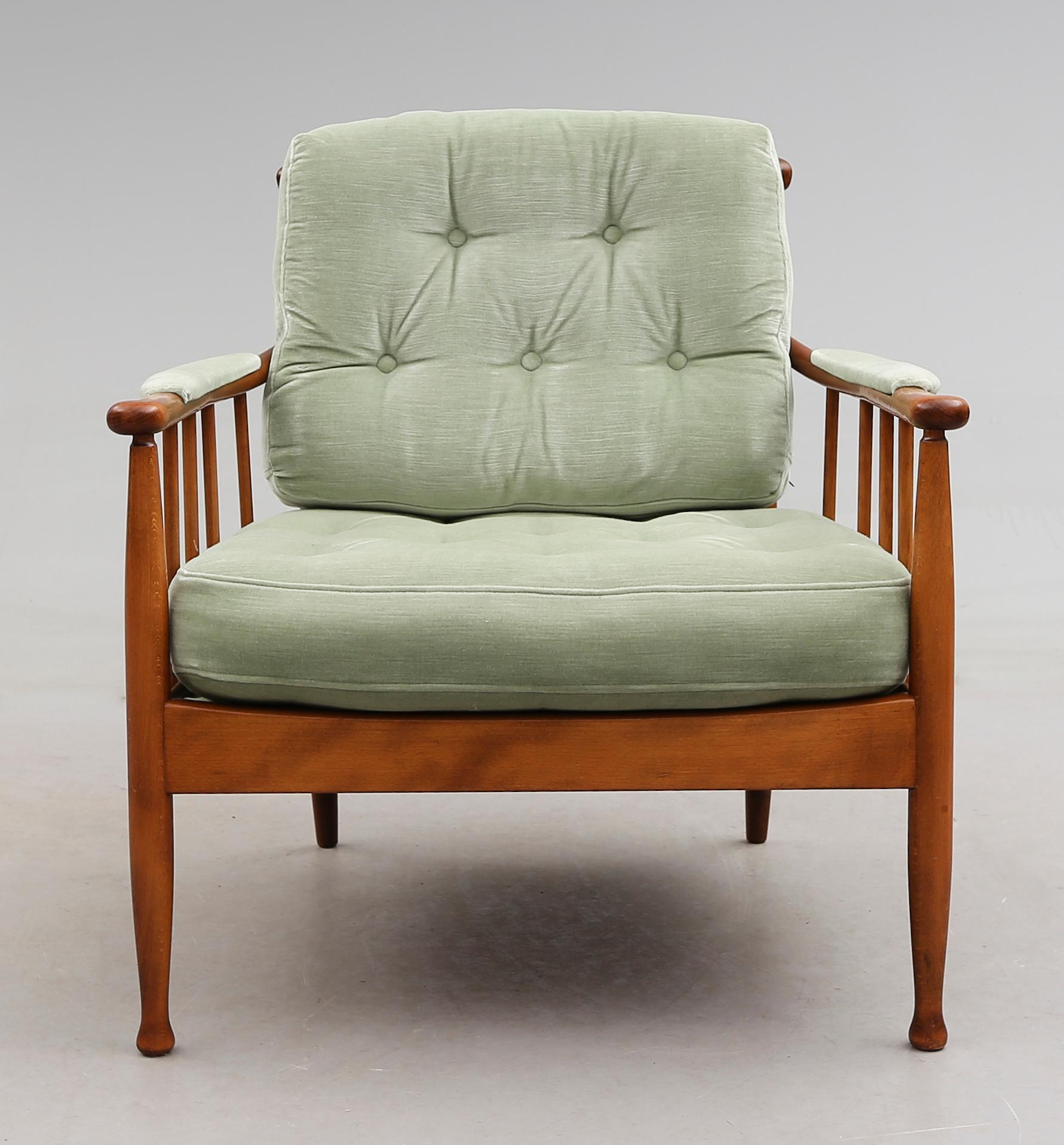 FÅTÖLJ, "Skrindan", Kerstin Hörlin-Holmqvist, 1900-talets andra hälft.