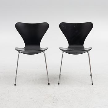 Arne Jacobsen,  stolar 6 st, "Sjuan", Fritz Hansen, 2000-tal.