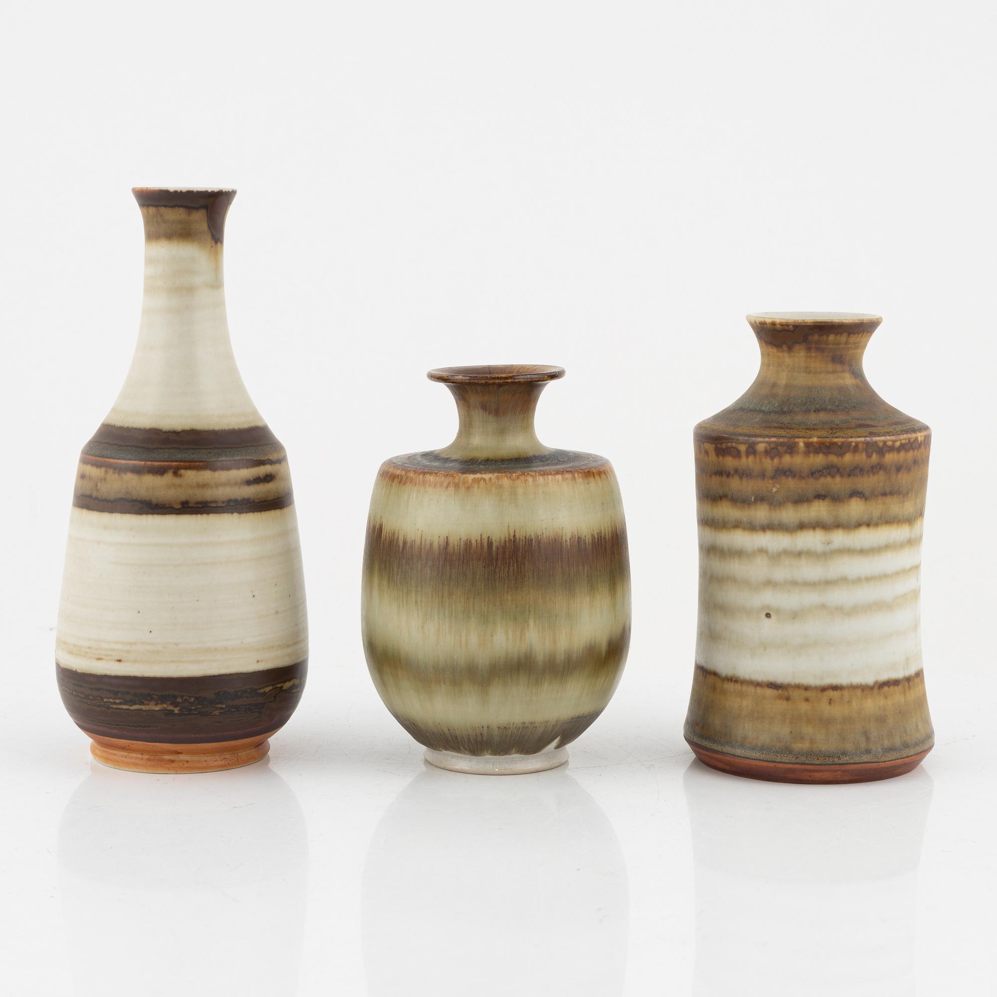 John Andersson, vaser, fat och skål, 6 st. Höganäs.