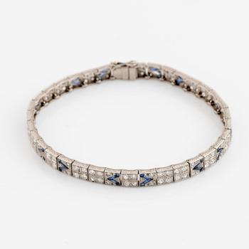 Diamond and sapphire bracelet.