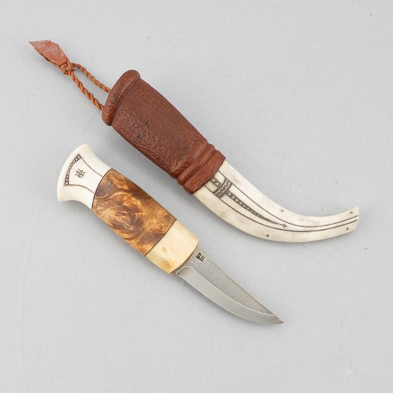 Per Isak Juuso, a reindeer horn knife, Karesuando.