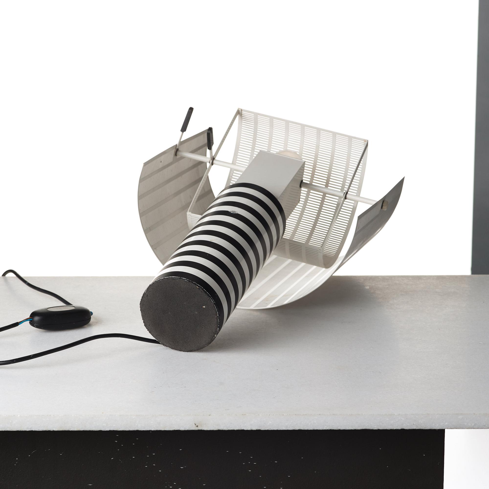 MARIO BOTTA, "Shogun", bordslampa, Artemide, Italien efter 1986.