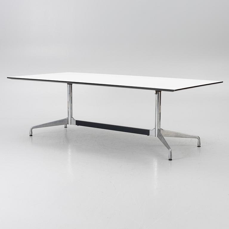 Charles & Ray Eames, Matbord, "Segmented Table", Vitra, 2000-tal.