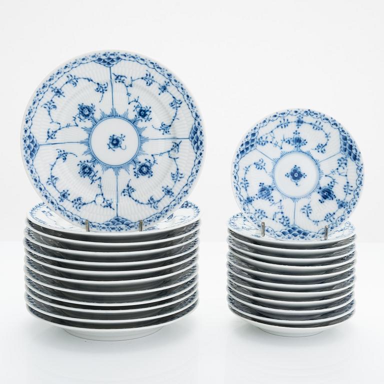 A 31-piece Royal Copenhagen 'Musselmalet' porcelain coffee set.