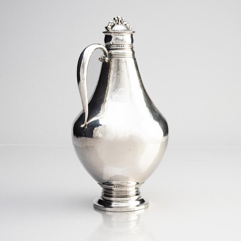 Georg Jensen, a silver cocktail shaker, Denmark 1920, model no 360.