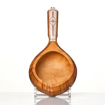 Hans Sunna, a milk vessel.