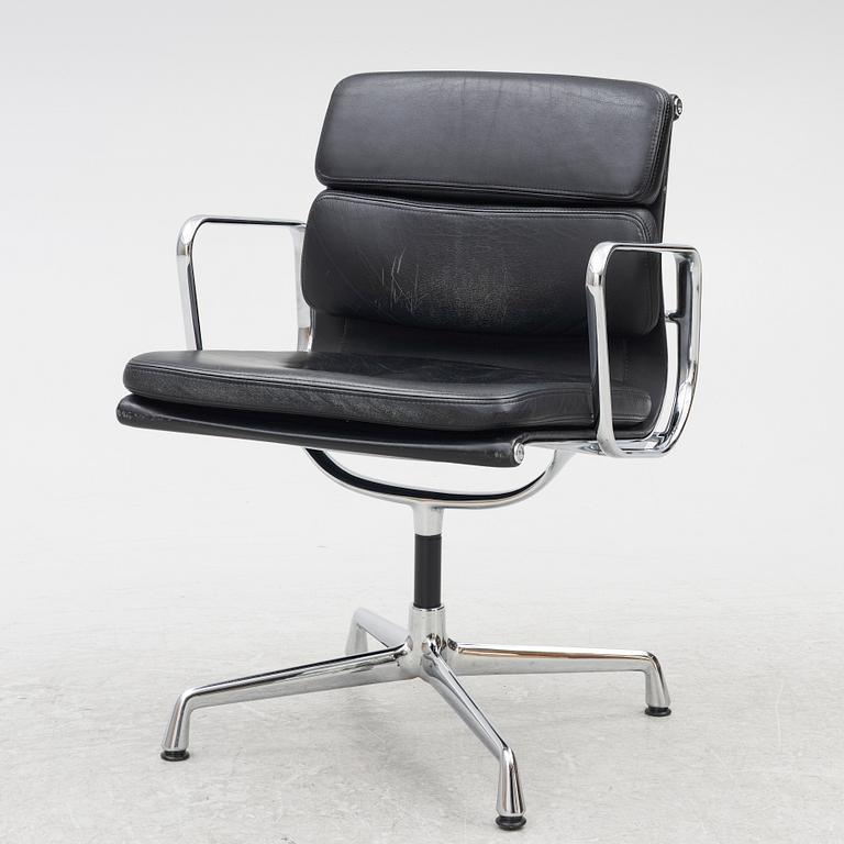 Charles & Ray Eames, an 'EA208 Soft Pad Chair' swivel chair, Vitra, 2010's.