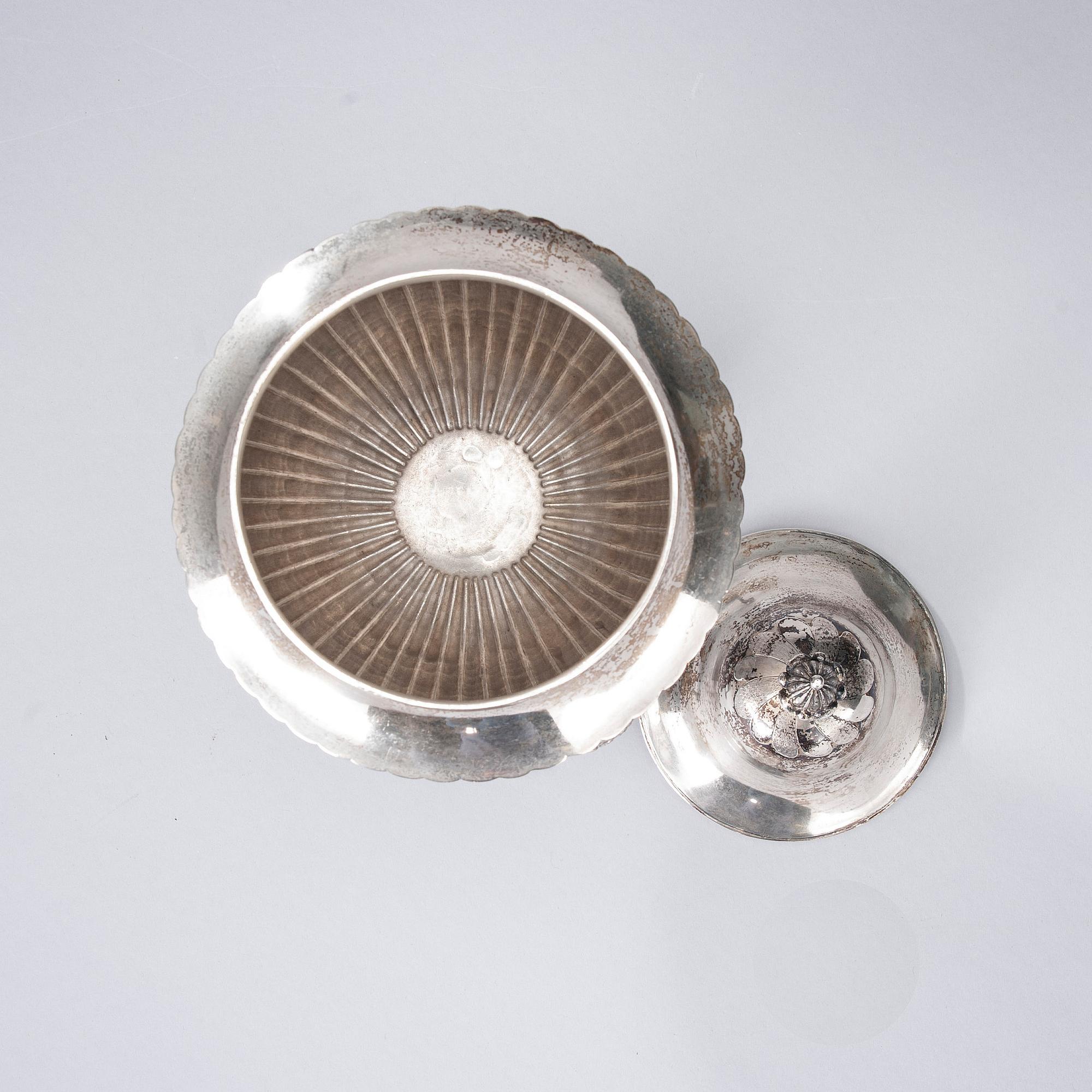 SOCKERSKÅL, silver, empire, Carl Fredrik Seseman, Arboga 1818. Vikt 685 g.