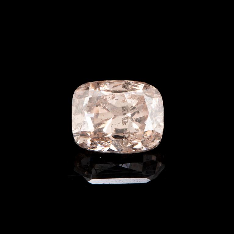 Lös cushionslipad fancy yellowish pink diamant 0,50 ct, HRD-certifikat.