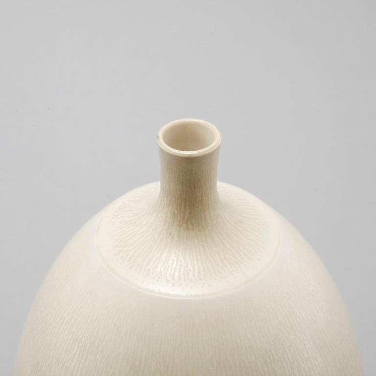 A stoneware vase by Berndt Friberg, Gustavsberg, signed and dated 1976.