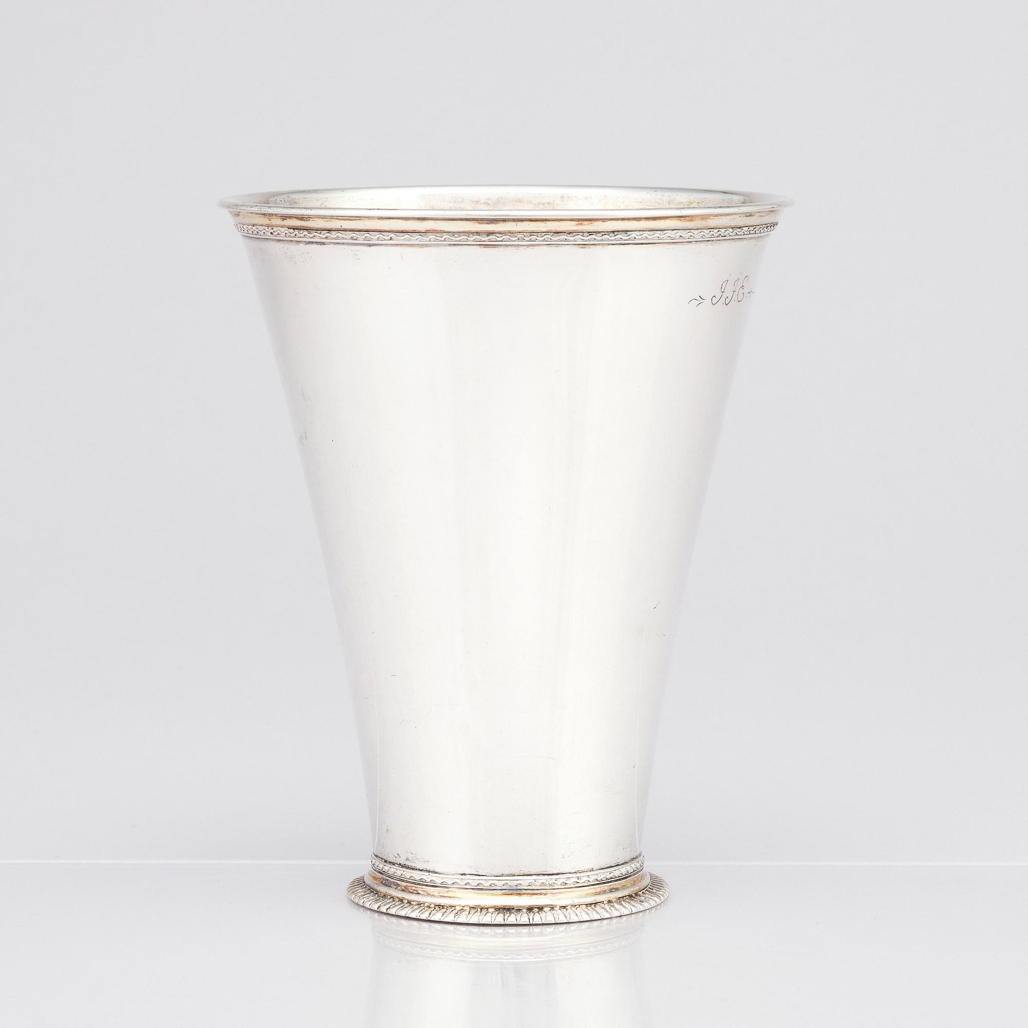 Olof Fernlöf, bägare, silver, Göteborg 1724.