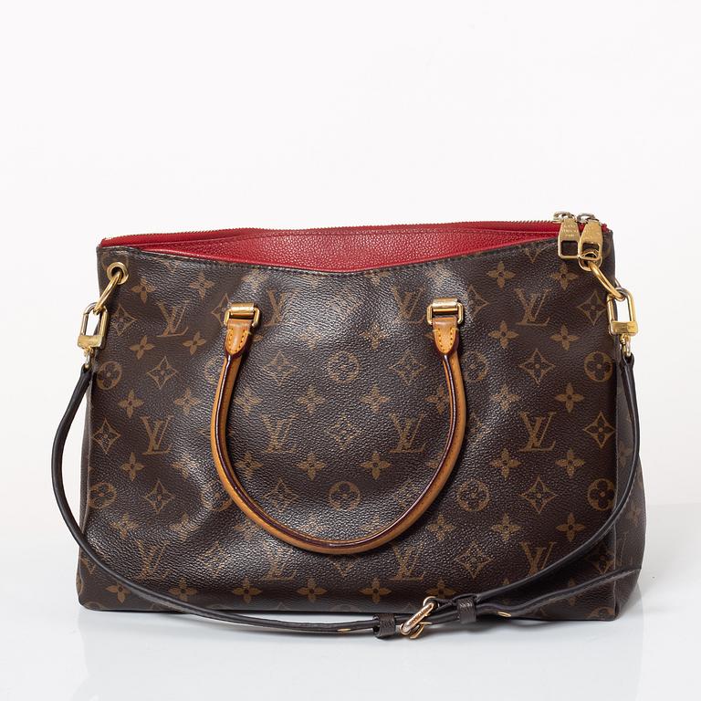 Louis Vuitton, väska "Pallas BB", 2014.