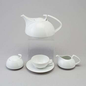 WALTER GROPIUS, teservis, porslin, 13 delar, "Tac 1", Rosenthal, 1900-talets andra hälft.