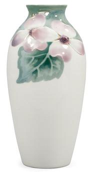 1118. A Mela Anderberg porcelain art nouveau vase by Rörstrand ca 1900.