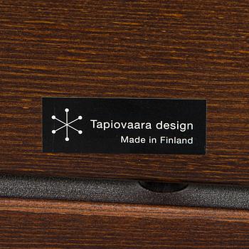 Ilmari Tapiovaara, Matbord och bänkar, 2 st "Pirkka" Aero Design Furniture Ltd 2000-tal.