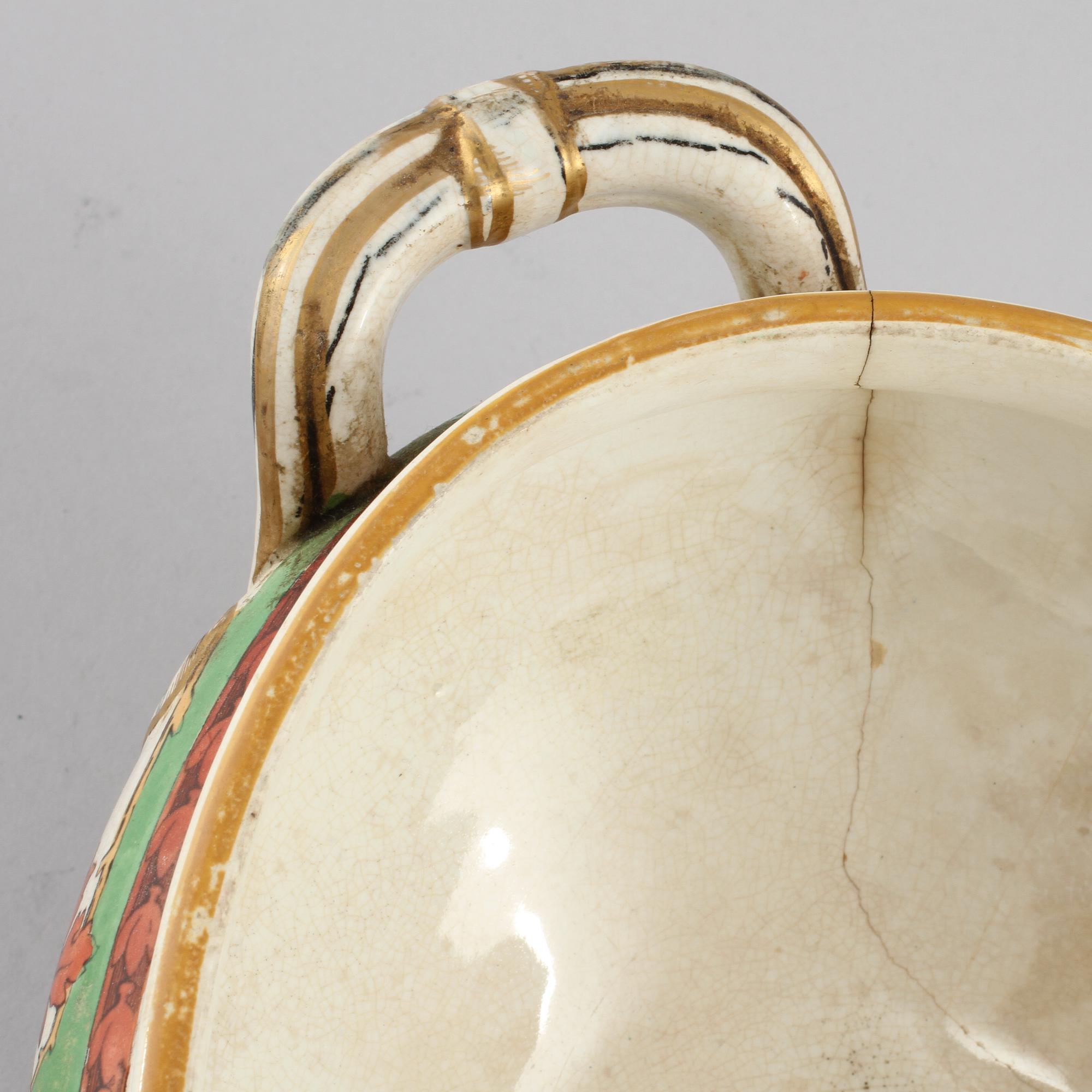 SERVISDELAR, 52 st, flintgods, "Minerva" Gustafsberg samt LOCKTERRIN, "Cameo", England, 1800-talets andra hälft.