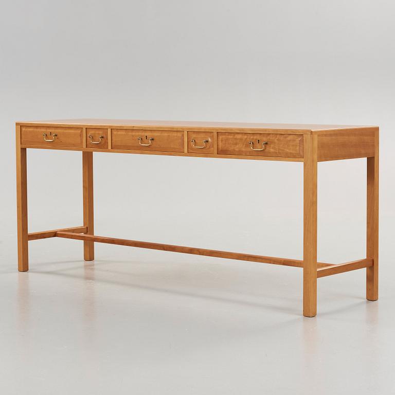 Josef Frank, a mahogany sideboard, Svenskt Tenn, Sweden post 1985, model 821.