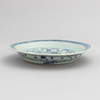 A Chinese blue and white dish, Ming dynasty (1368-1644).