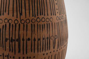 LISA LARSON, vas, stengods, Gustavsberg, omkring 1900-talets mitt.