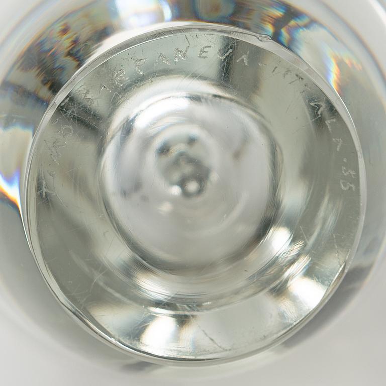 Timo Sarpaneva, veistos, "Orkidea", signeerattu Timo Sarpaneva Iittala -55. Malli muotoiltu 1954.