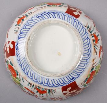 SKÅL, porslin. Japan, 1800-tal.