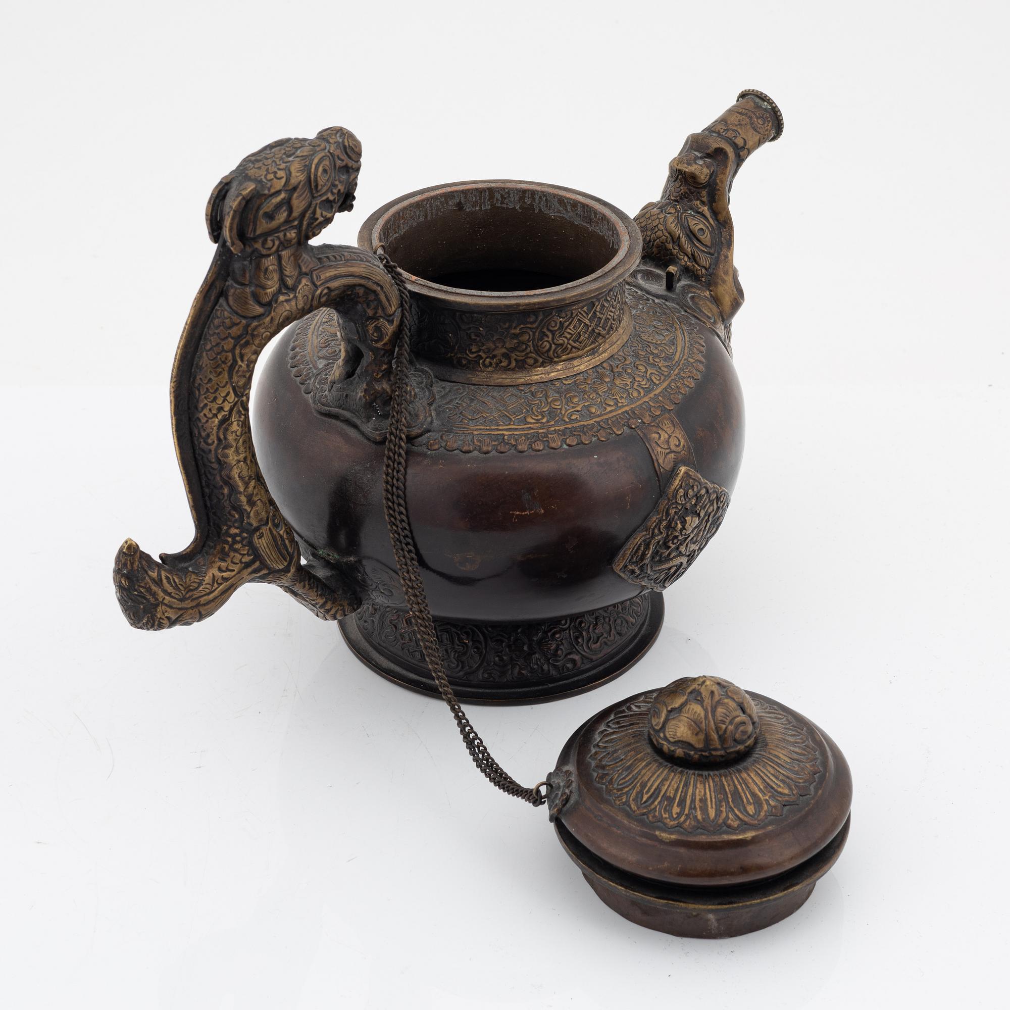 A Tibetan brass/copper teapot, circa 1900.