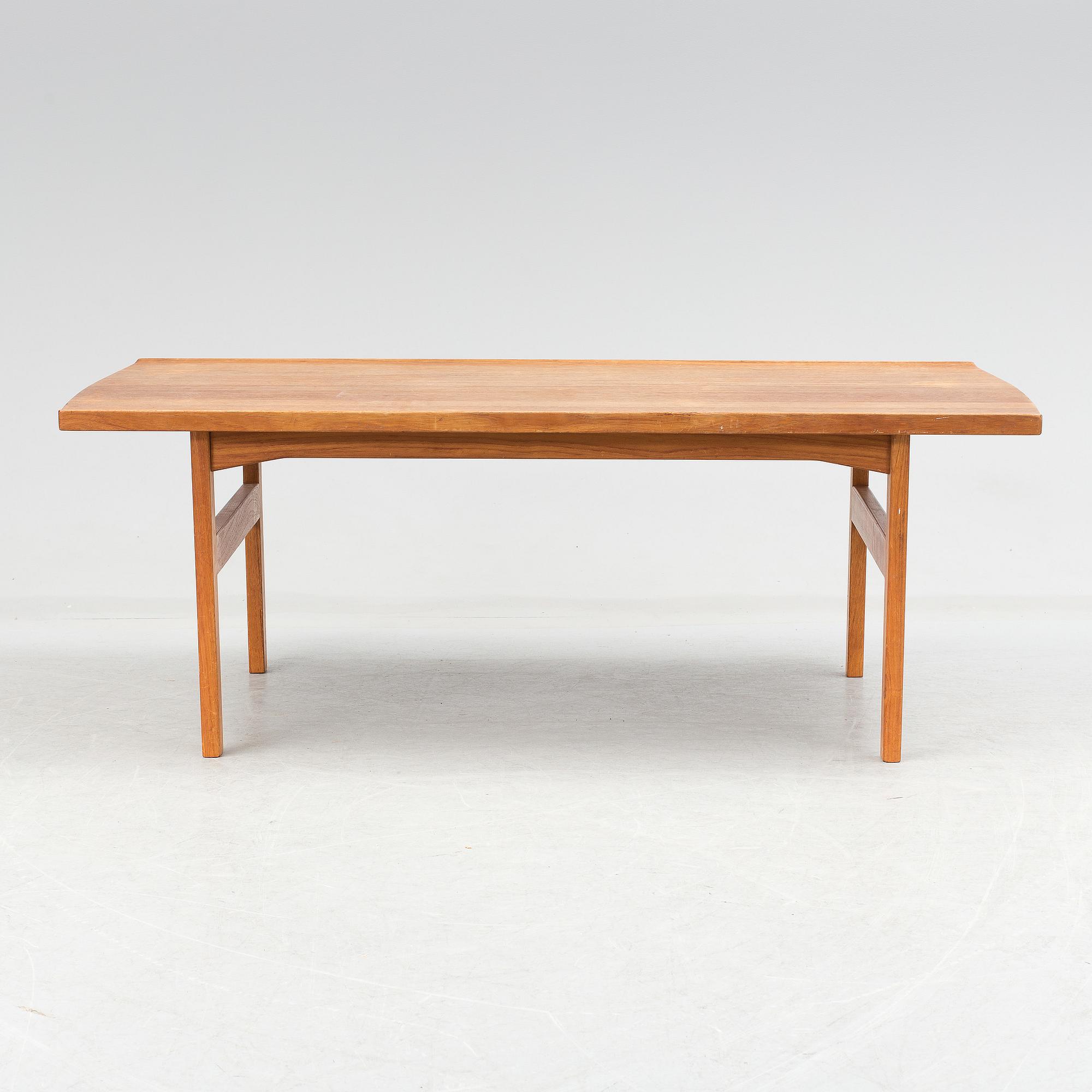 A table by Tove & Edward Kindt-Larsen, Seffle.