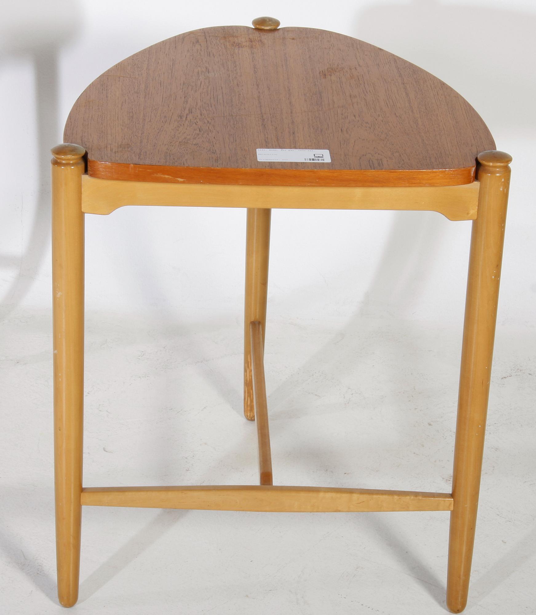 BORD, ett par. 1900-tal.