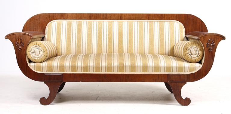 SOFFA, Karl Johan-stil, 1900-tal.