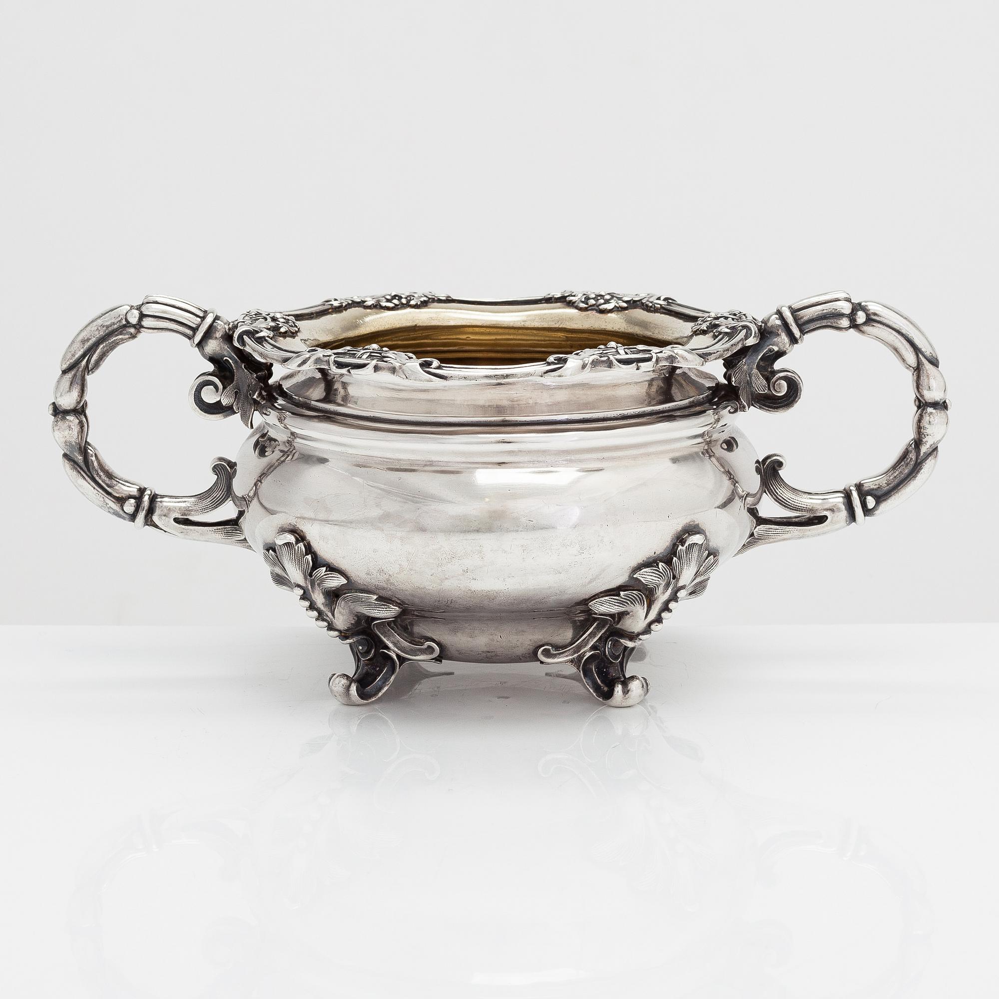 Sockerskål, silver, S:t Petersburg 1849.