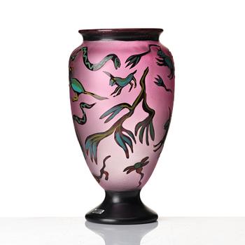 Ulrica Hydman-Vallien, a unique 'juvelglas' glass vase, Kosta Boda, Sweden.